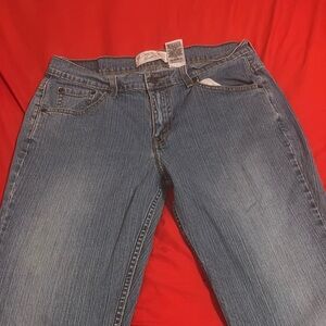 light wash denim levi strauss bootcut jeans